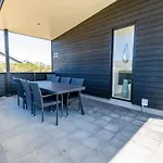 Feriehus 8 Person In