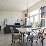 Feriehus 8 Person In