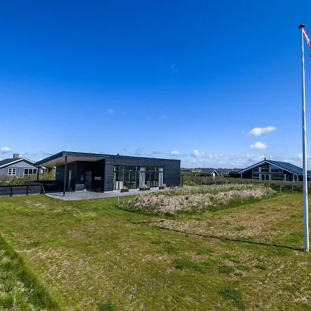 8 Person In Feriehus Ringkøbing